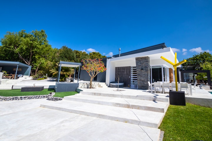 Cape Town Accommodation at Badgemore Villa | Viya