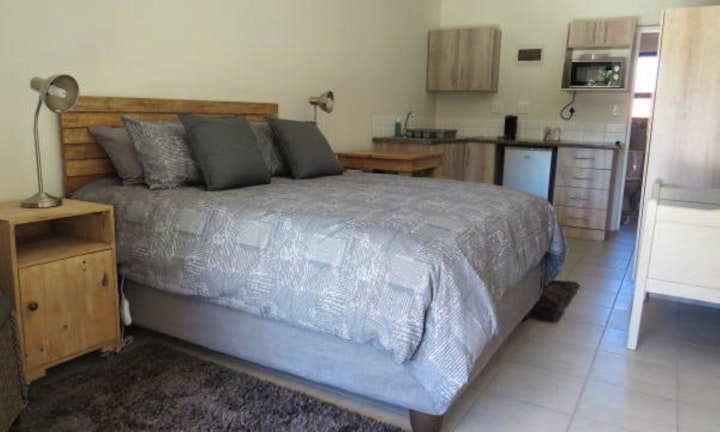 Garden Route Accommodation at Mountain Breeze Log Cabins | Viya