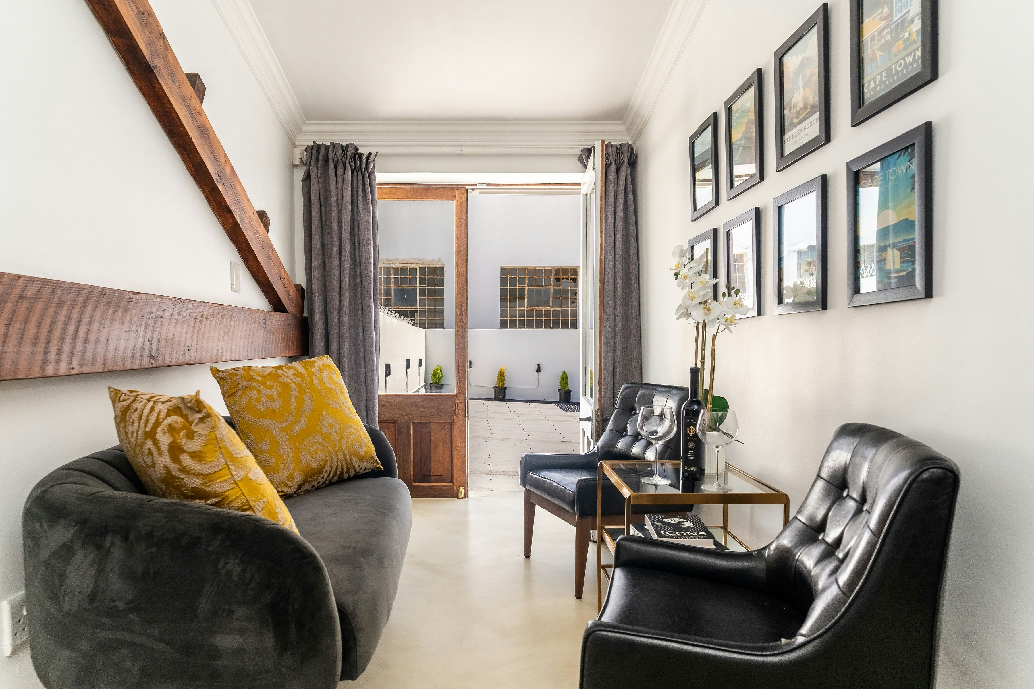Modern Rustic Gem at the Foot of Table Mountain image no 16 of 32