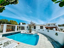 Mossel Bay Accommodation at The Hills Roof Top Cottage | Viya