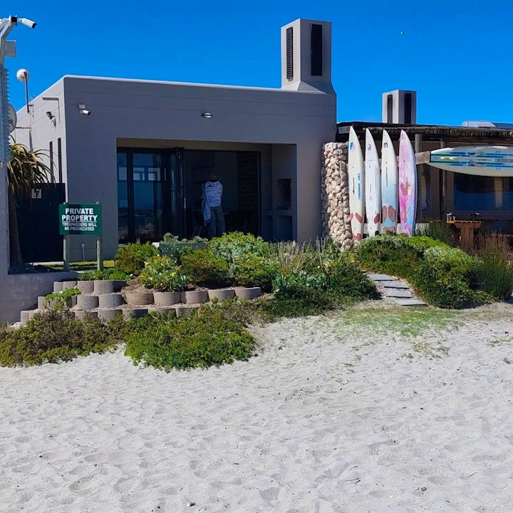 Western Cape Accommodation at Beach Breakaway | Viya