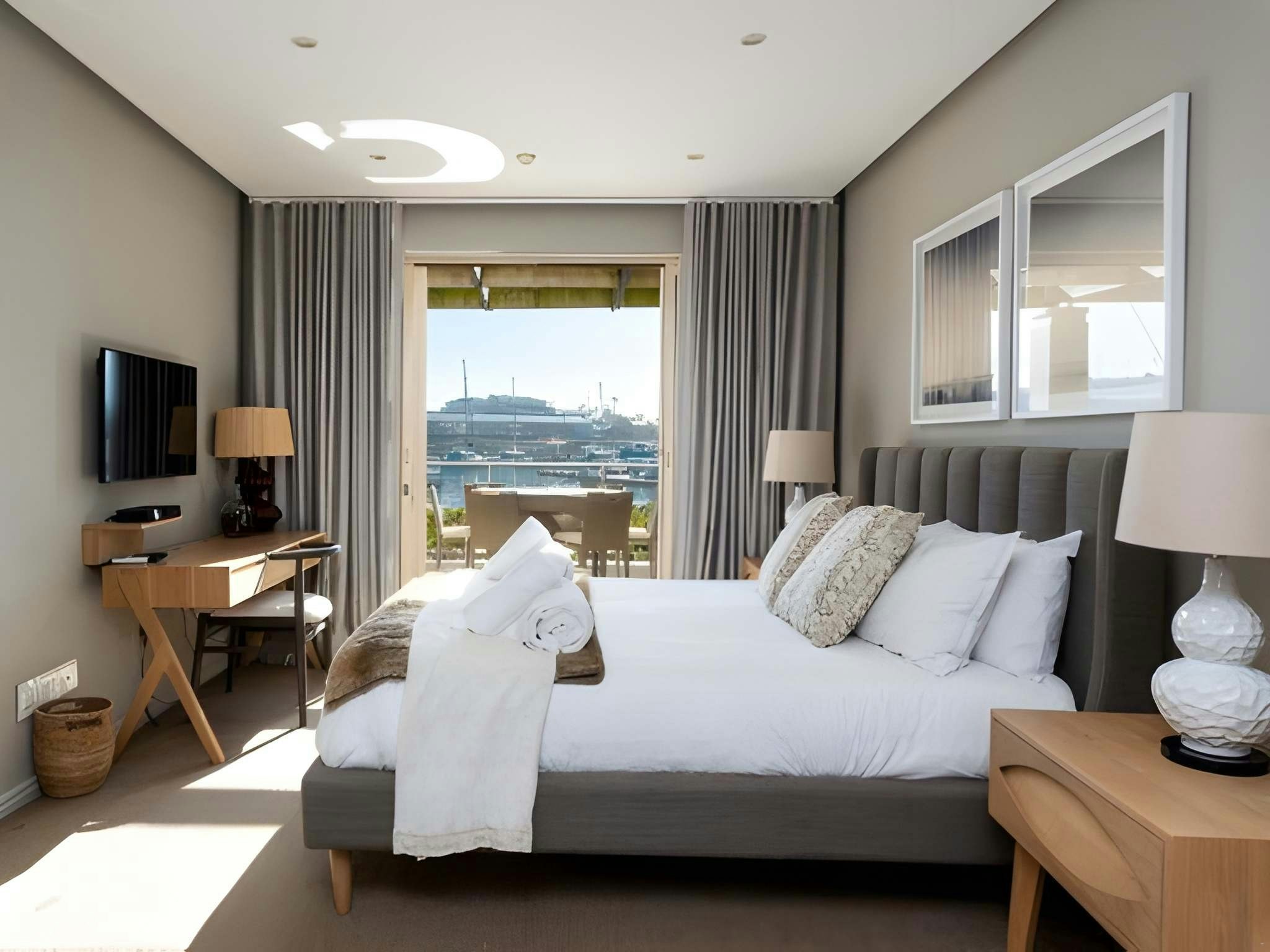 Mountain Marina - Three Bedroom Luxury Premier 3 image no 11 of 26