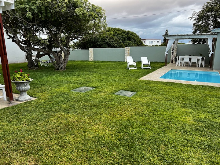 Overberg Accommodation at Struisbaai Beach House | Viya