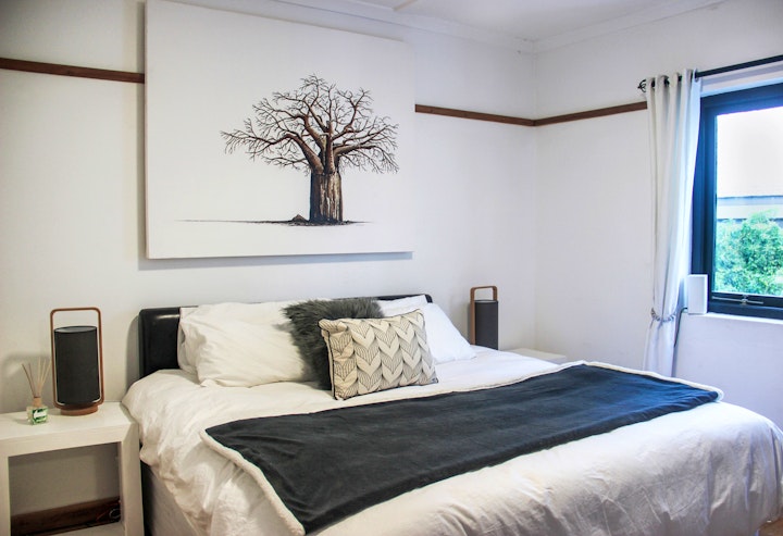 Western Cape Accommodation at Langbaai Beach Cottage | Viya