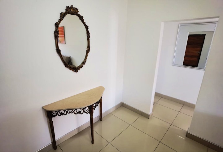 Vincent Heights Accommodation at Safi Holiday Apartment 6 | Viya