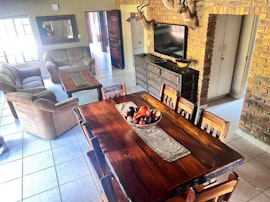 Kruger National Park South Accommodation at 1427 on Hornbill | Viya