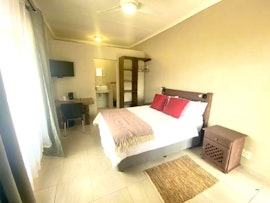 Pongola Accommodation at Kleinplaas Gastehuis | Viya