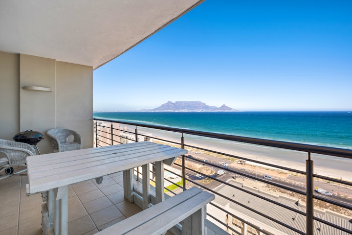 Cape Town Accommodation at The Waves 1002 | Viya