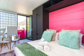 Cape Town Accommodation at Uxolo 35 | Viya