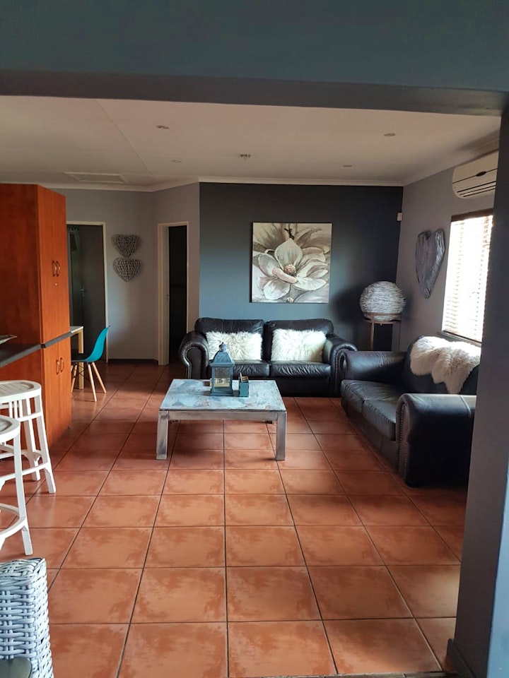 Western Cape Accommodation at Karoo Heart | Viya