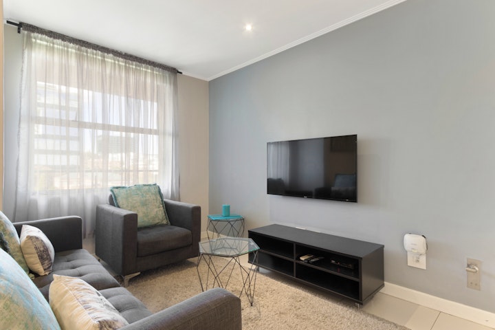Gauteng Accommodation at The Apex on Smuts - Apartment 607 | Viya