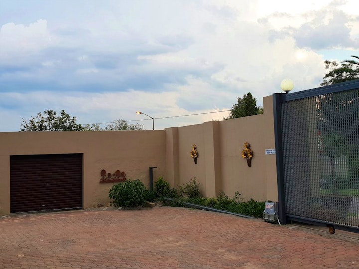Johannesburg Accommodation at Sunflower Villas | Viya