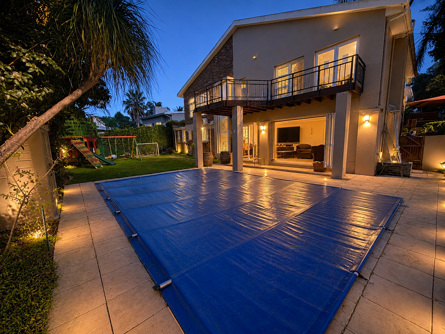 Loevenstein House by 306 Accommodations image no 1 of 28