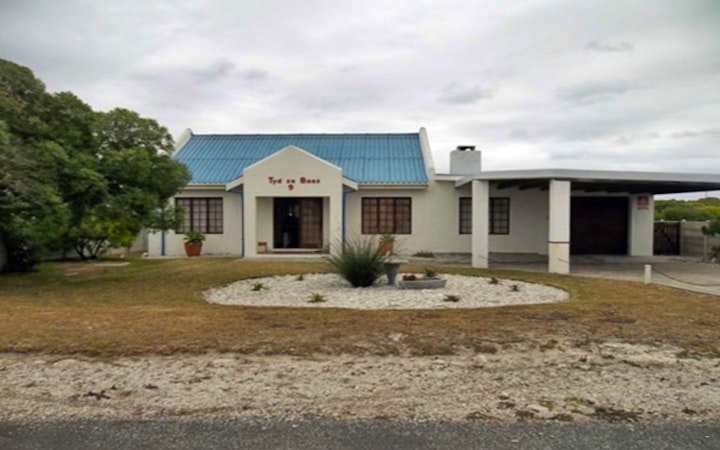 Overberg Accommodation at Geelstert 9 | Viya