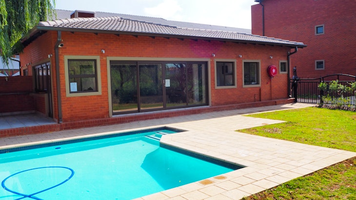  at OR Tambo Self Catering Apartments Unit 91 | TravelGround