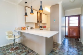 Cape Town Accommodation at Eight on Burnard | Viya