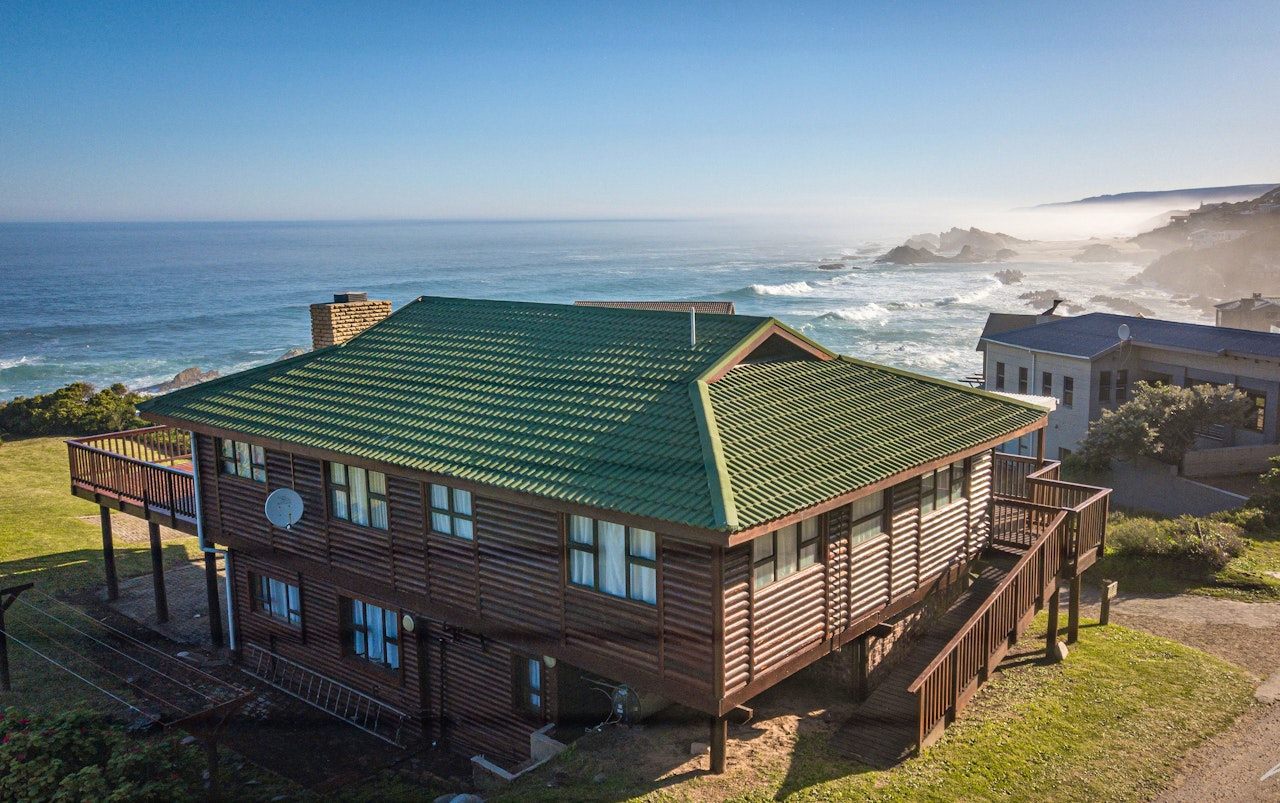 Garden Route Accommodation at  | Viya