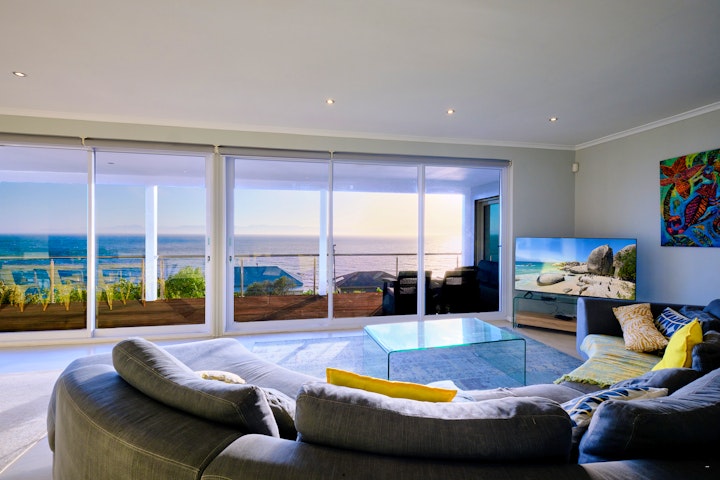 Cape Town Accommodation at Bahari Villa, Seaside Retreat | Viya