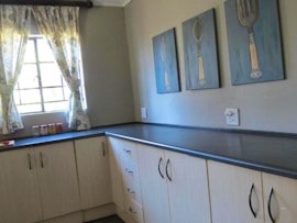 Cradle Of Humankind Accommodation at Hekpoort Ro-ry-mi Family Apartment | Viya