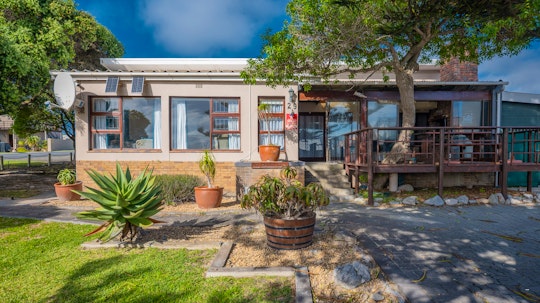 Struisbaai Accommodation at  | Viya