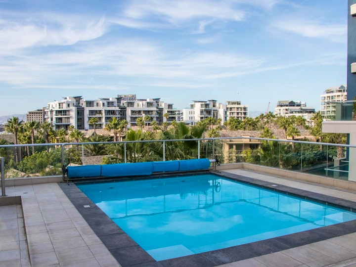 Cape Town Accommodation at Lawhill Luxury Apartments | Viya