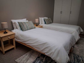 Overberg Accommodation at Immer Lacht 4-Sleeper Family Cottage | Viya