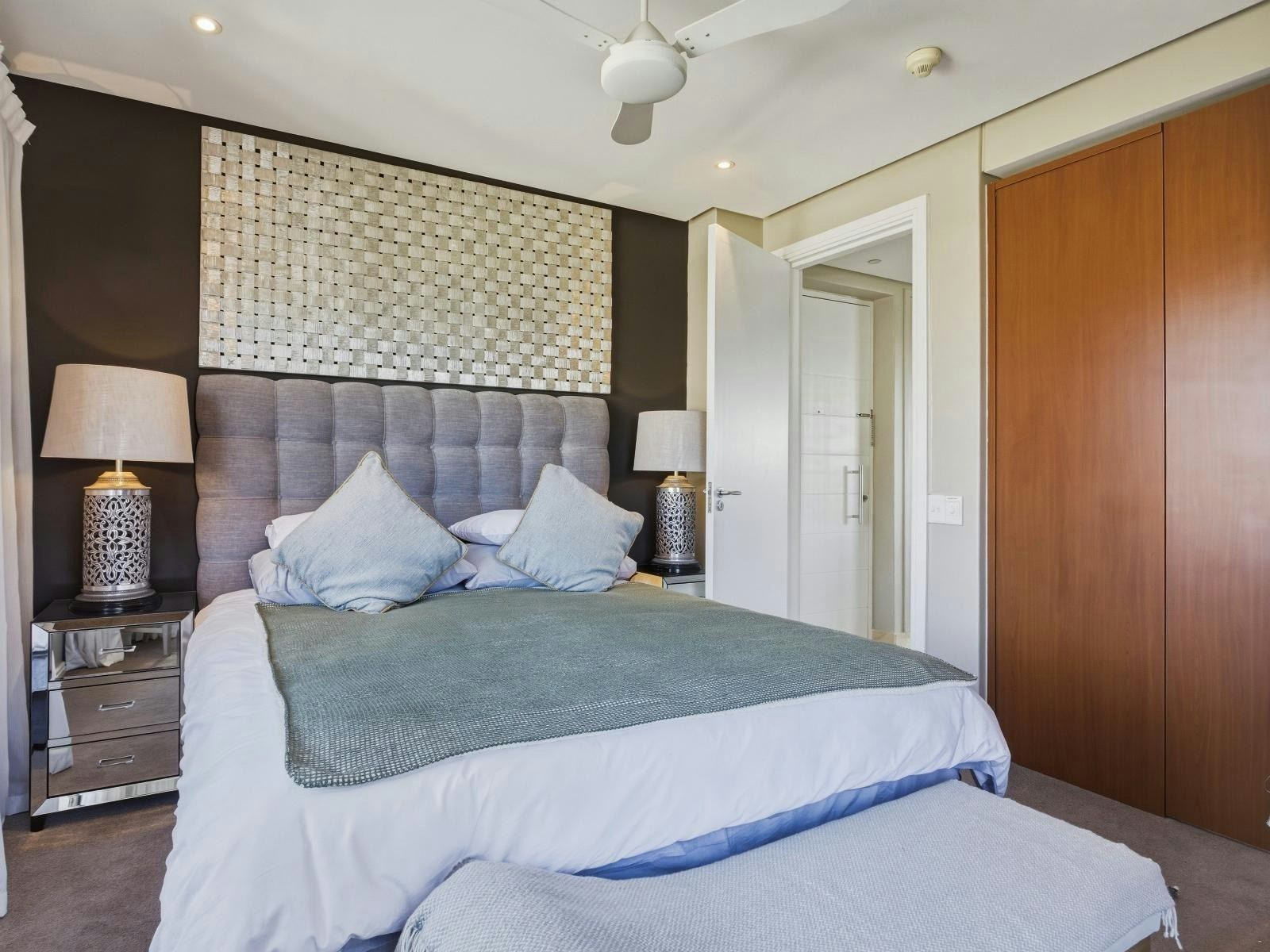 Mountain Marina - One Bedroom Luxury Premier 1 image no 8 of 25