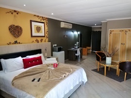 Kalahari Accommodation at  | Viya