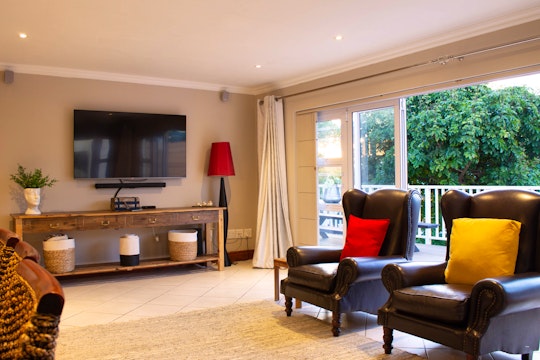 Plettenberg Bay Accommodation at  | Viya