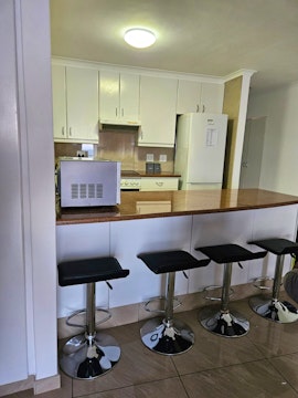 Cape Town Accommodation at Wavecrest 402 | Viya