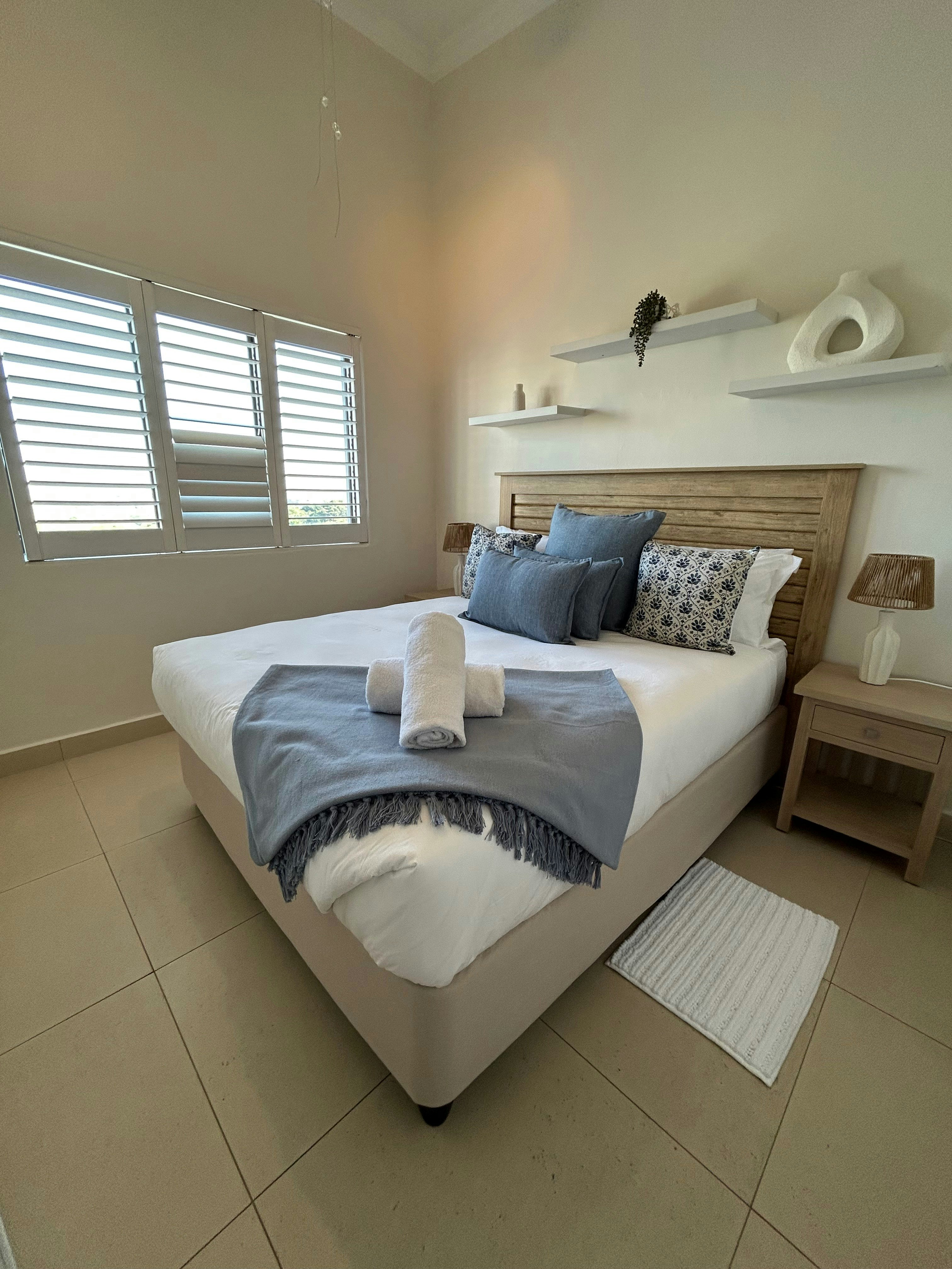 Umdloti Ocean Paradise | 2-bedroom with Sea Views image no 6 of 16