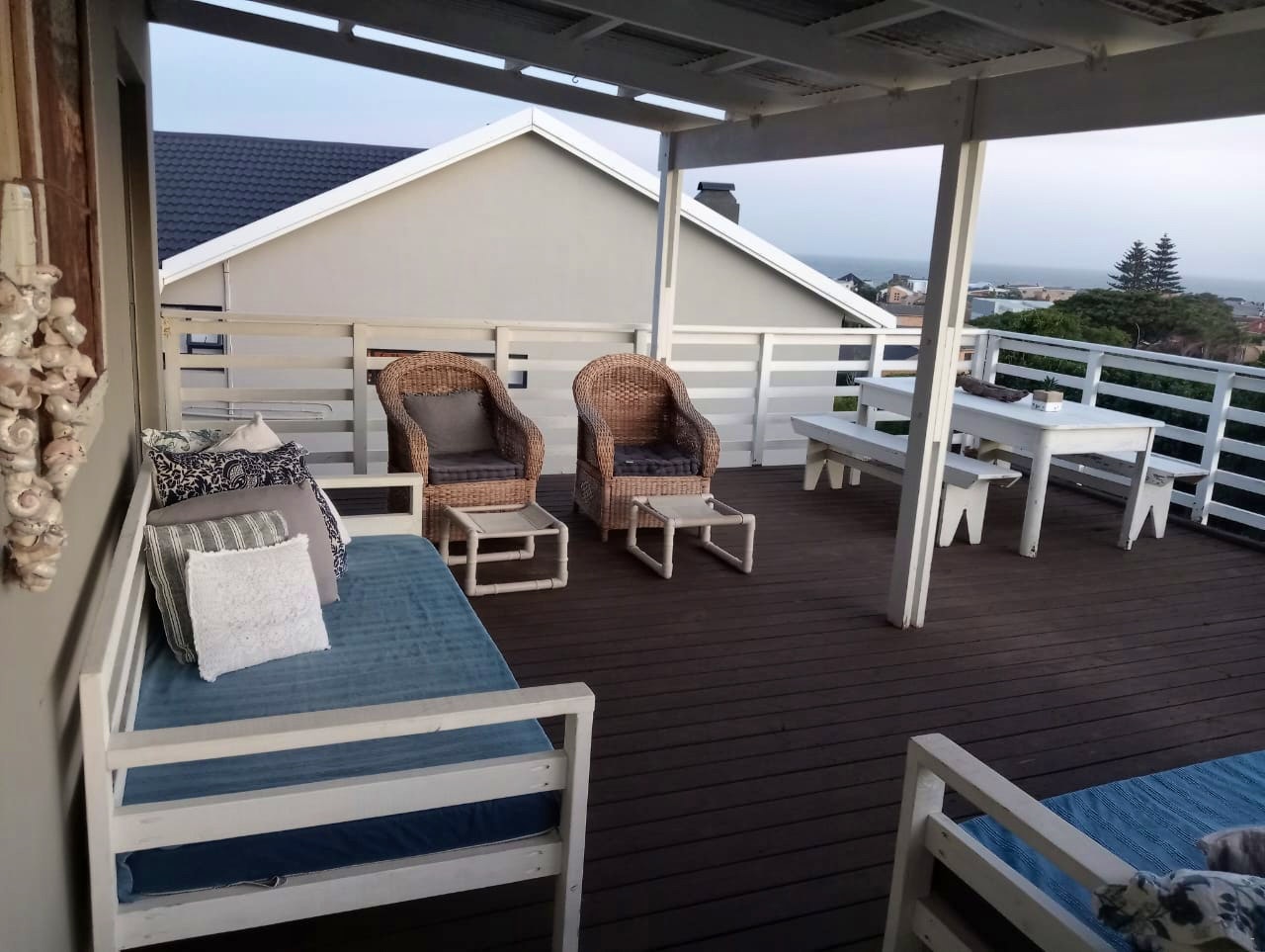 Jeffreys Bay Accommodation at  | Viya