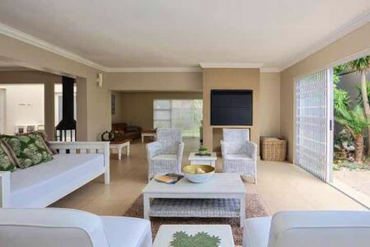 Bloubergstrand Accommodation at  | Viya