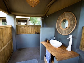 Kruger To Canyons Accommodation at Bushveld Bivouac Dragon Rock | Viya