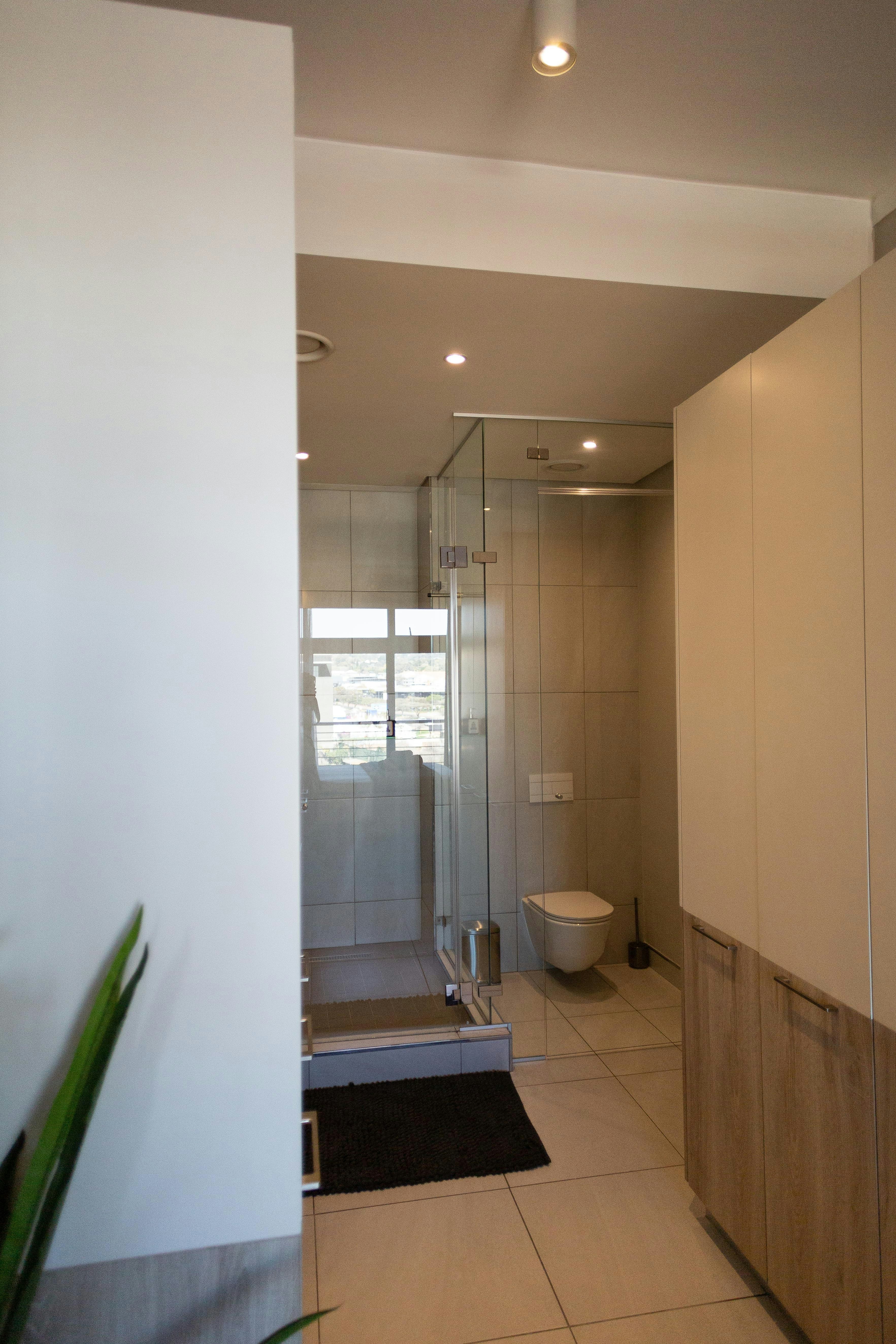 Trilogy Luxury Suites - Apartment 508 image no 8 of 23
