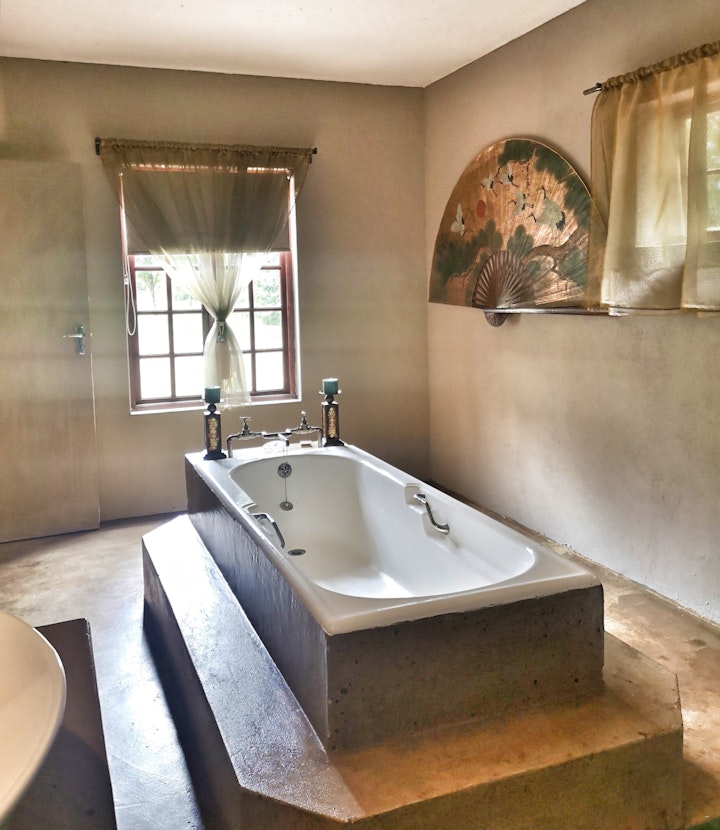 Hartbeespoort Accommodation at Brown's Cabin and Cottages | Viya