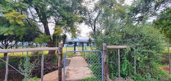 Garden Route Accommodation at Karoo Leeu House | Viya