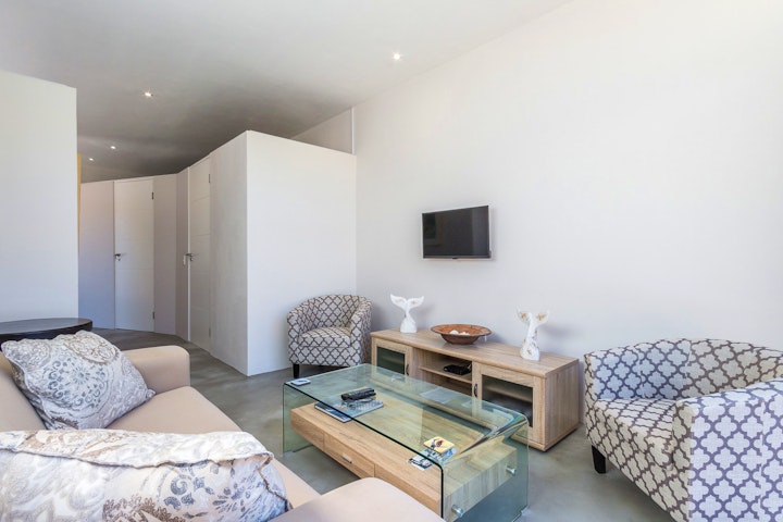 Cape Town Accommodation at Beachclub 17 Whale Apartment | Viya