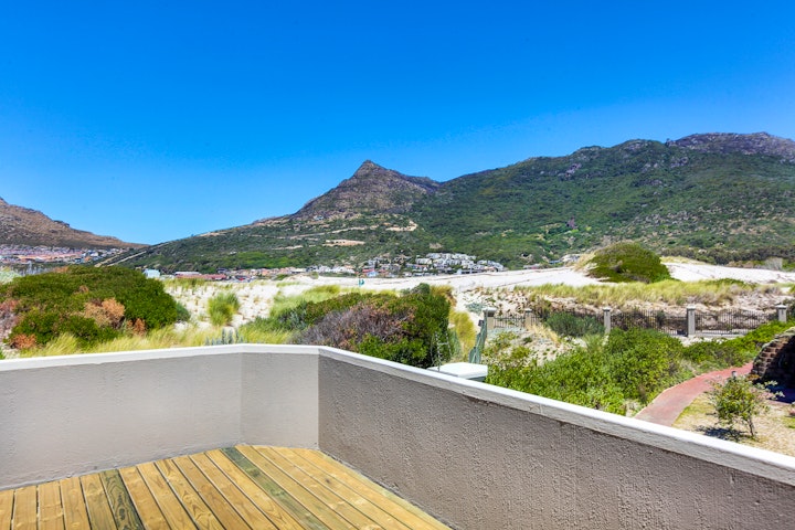 Cape Town Accommodation at Beach Club No. 1 | Viya