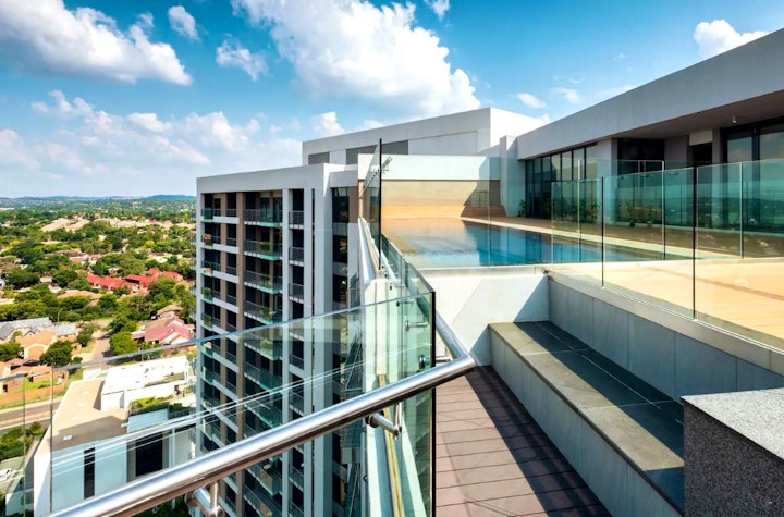 Pretoria East Accommodation at Upmarket Studio Apartment at Menlyn Maine | Viya