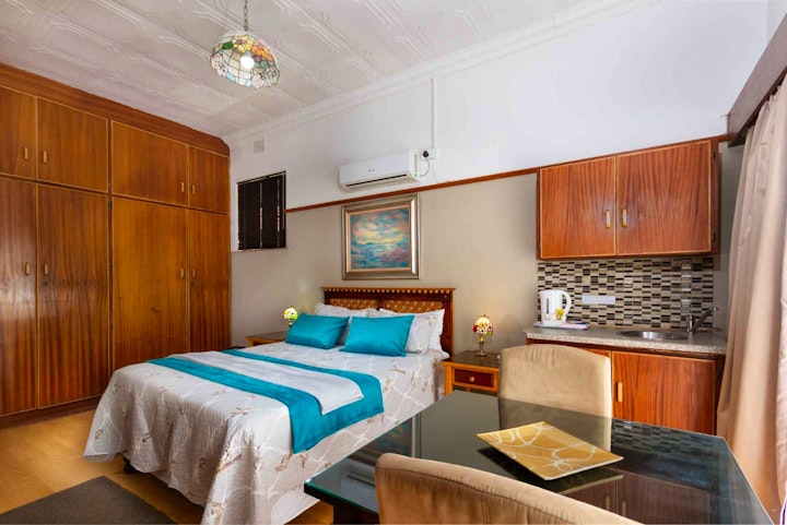 Karoo Accommodation at De Herberg Lodge | Viya