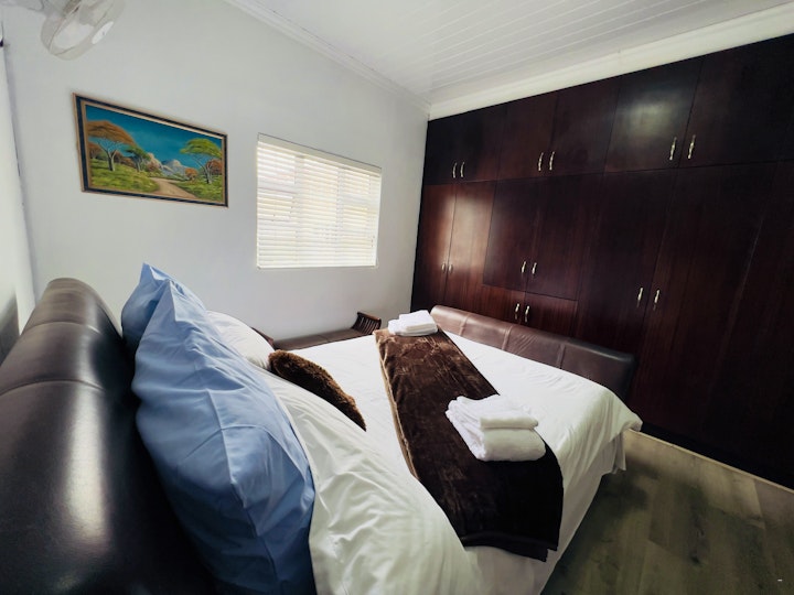 Cape Town Accommodation at Sharods Self Catering | Viya