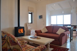 Southern Suburbs Accommodation at Magical Artist Home | Viya