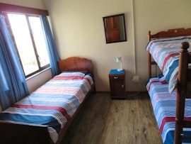 Struisbaai Accommodation at Protea 38 | Viya