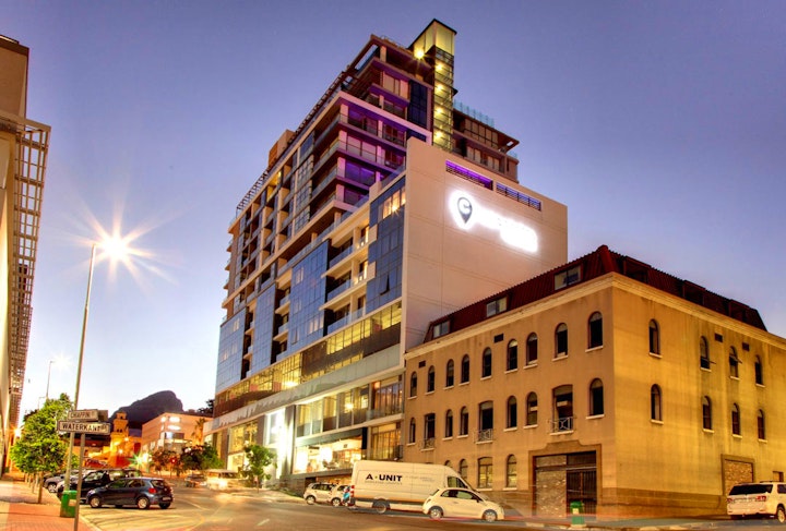 Cape Town Accommodation at The Capital Mirage | Viya