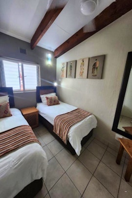 Ballito Accommodation at Chaka's Rock Beach Chalet 7 | Viya