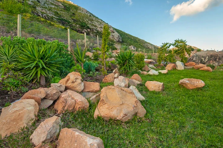 Western Cape Accommodation at Onrus Mountain Escape | Viya