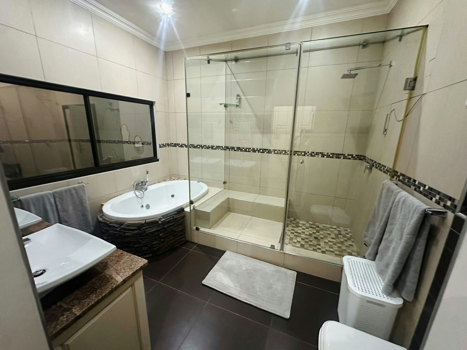Tuscany Ridge Family House image no 13 of 18