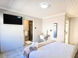 Vincent Accommodation at  | Viya