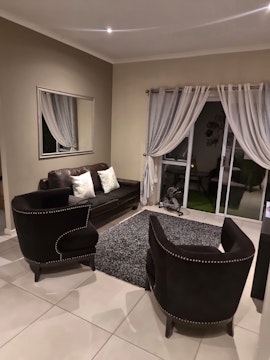 Northern Suburbs Accommodation at The Old Printhouse | Viya